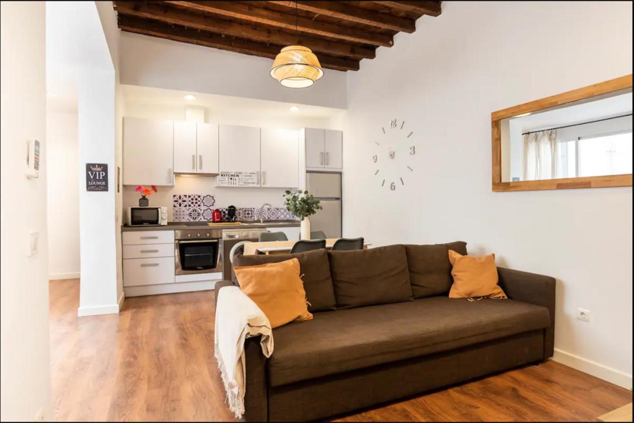 Rustic & Nice Apartment In Malaga Center Exterior foto